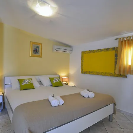 Apartment And Bonkan Hvar Hvar Town